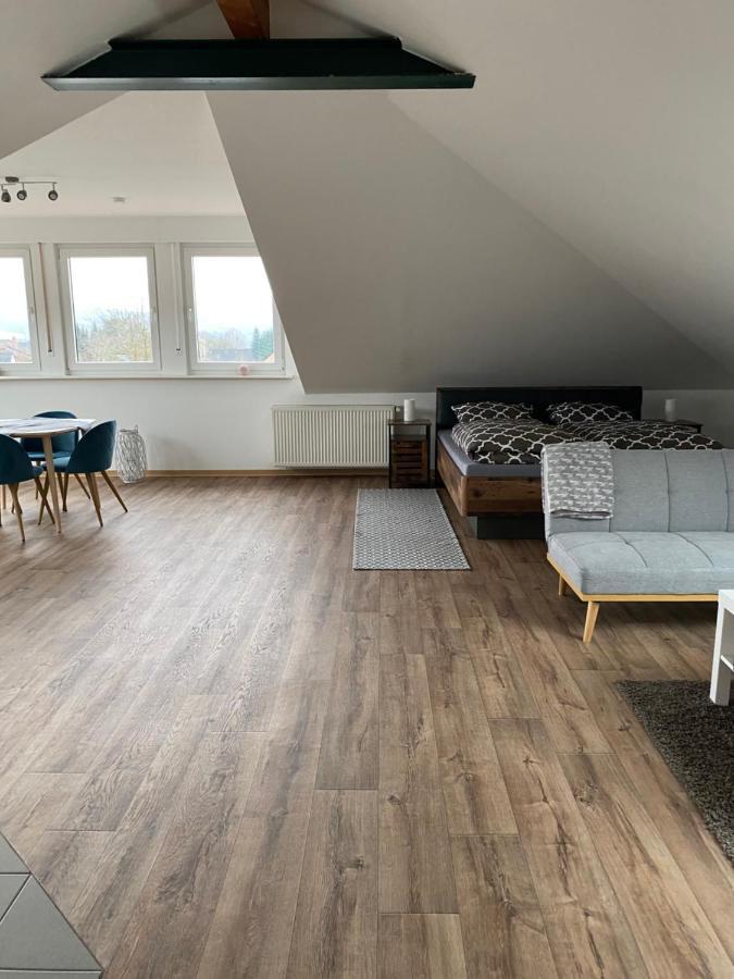 7 In Apartment